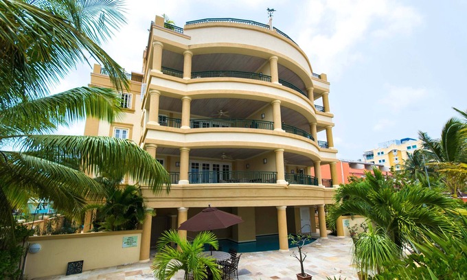 St. Lawrence Gap Condo | Executive One Bedroom Condo W/Pool