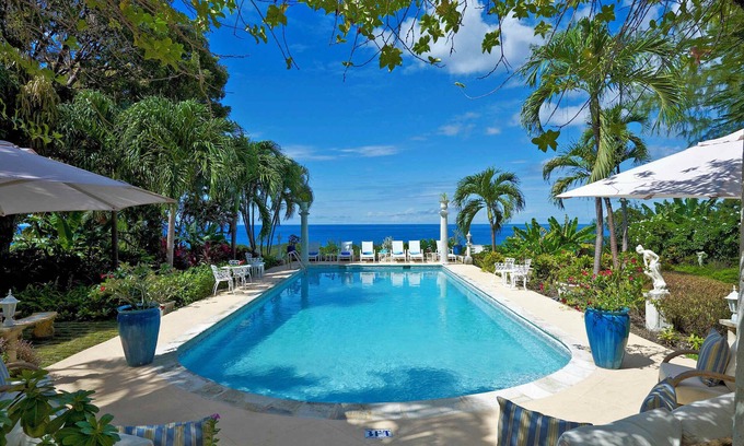 Holder's Hill Villa | Impressive 4 bedroom villa with large private pool