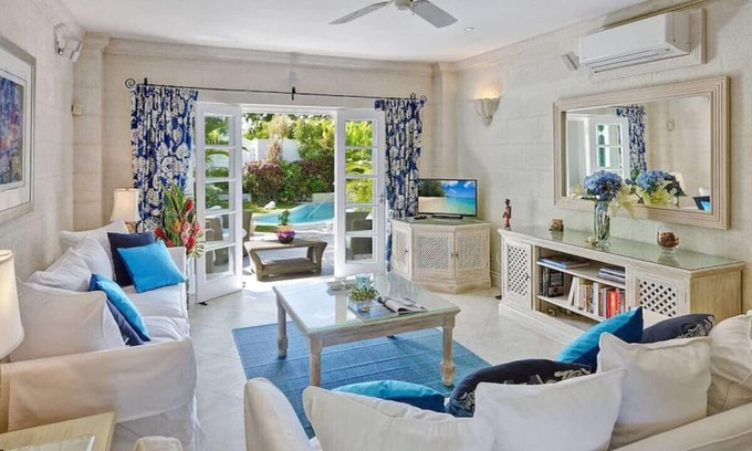 Mullins House | Jasmine - Luxury Beach Villa