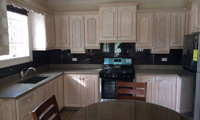 Porters Apartment | (Panthera Terra 4) Very comfy and stylish ground floor apartment
