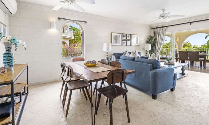 Merlin Bay Apartment | Royal Apartment at Westmoreland