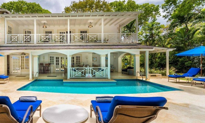 Sandy Lane Villa | Sandalwood House (4/6 Rooms)