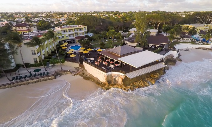 Oistins Hotel | Sea Breeze Beach House All Inclusive by Ocean Hotels