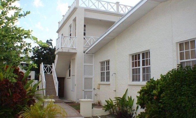 Worthing Apartment | See, Feel, Experience Barbados