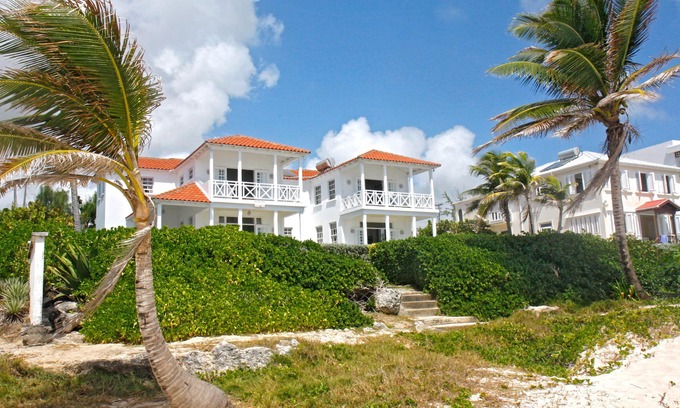 Silver Sands Villa | Silver Sands Beach Villas are great for family-friendly activities & surfing