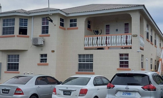 Mangrove Apartment | Spacious two bedroom apartment, 6 to 8 minutes drive from the airport