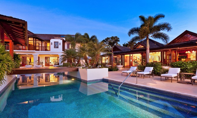 Halcyon Heights Villa | West Coast luxury 4 BR Villa on Sandy Lane near sea, 56’saltwater pool
