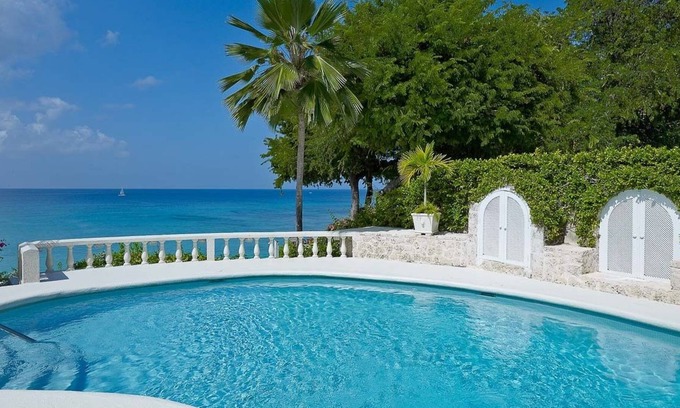 Merlin Bay Villa | Whitegates in St James by Personal Villas - Beautiful Beachfront Villa and Kidne