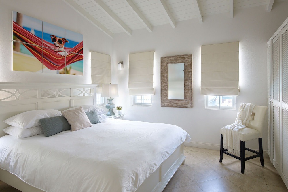 Sheraton Park House | This Property in Centrally Located in a Quiet Residential Neighbourhood