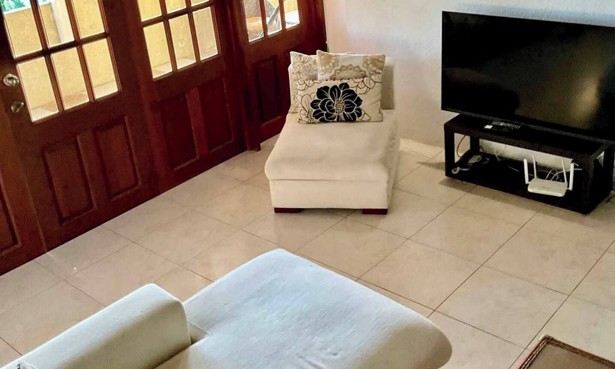 Whitehall House | Harbor View 3bd by Zenbreak