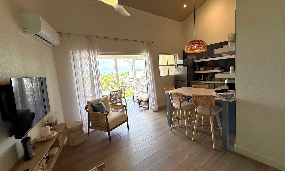 Weston Apartment | Lantana Sea La Vie - by Zenbreak