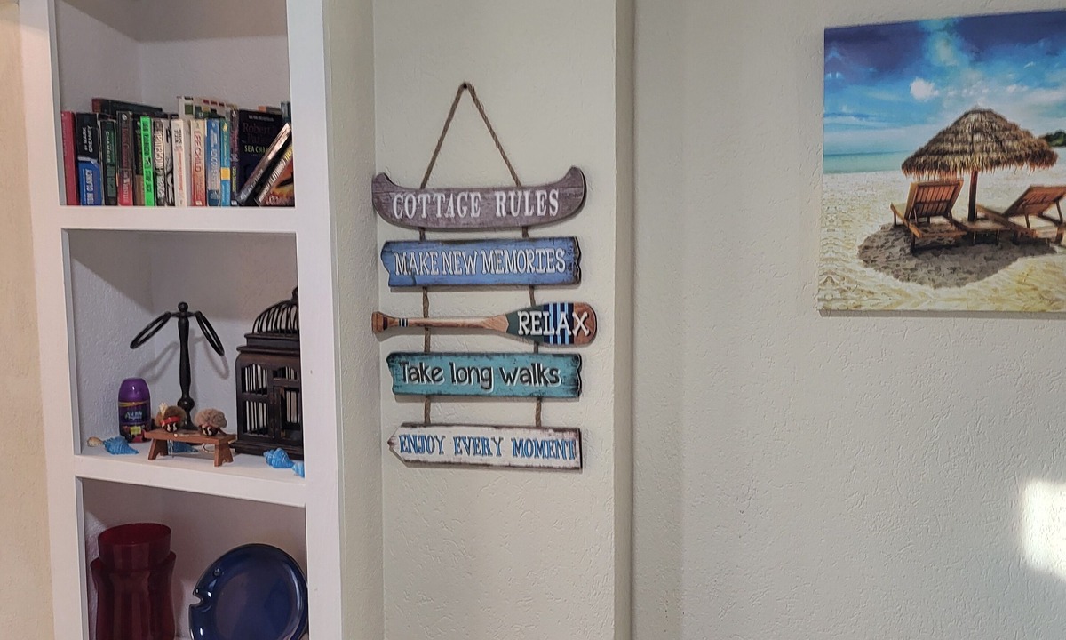 Welches Cottage | Charming cottage with WiFi and AC in brilliant Oistins