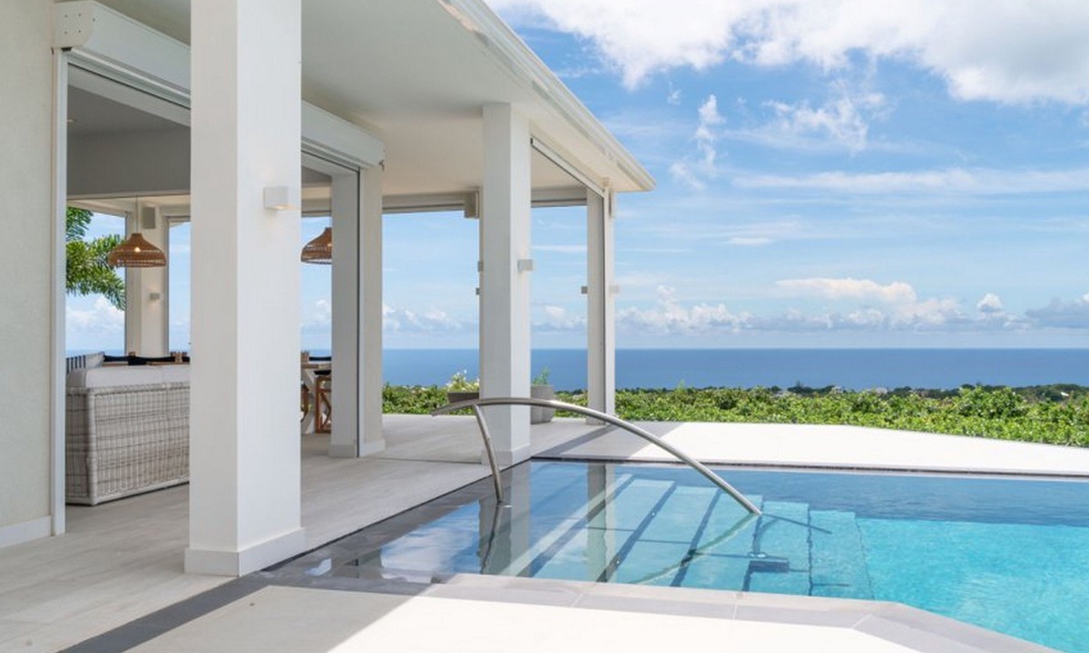 Deanes Villa | Cool Breeze by Blue Sky Luxury