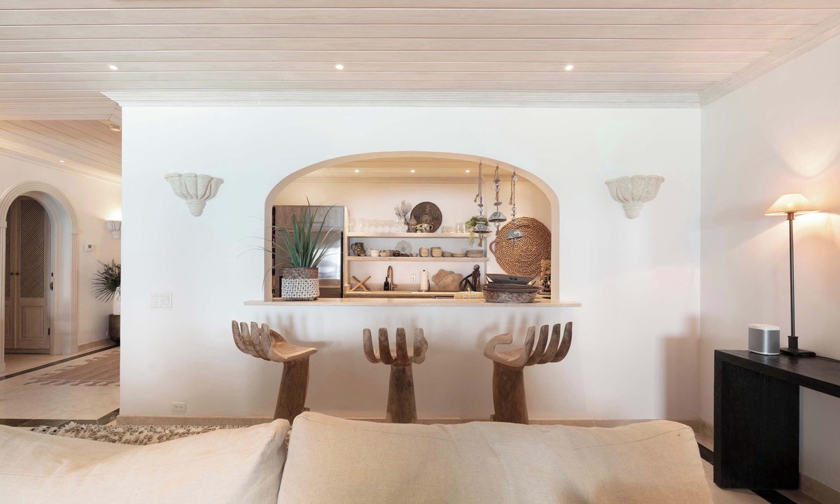 Old Trees Bay Apartment | Please Inquire Before Booking – Luxury Villa