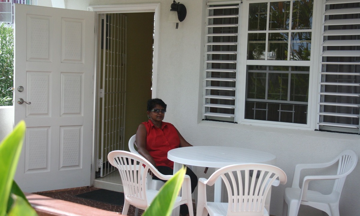 Rendezvous Apartment | Thomasville- Ideally near the beaches/entertainment, transportation, Free Wi-fi.