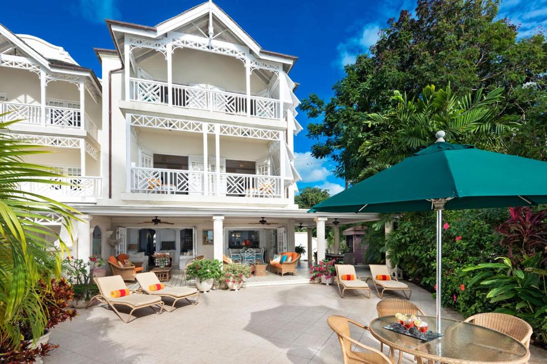 Old Trees Bay Villa | Beachfront Bliss with Plunge Pool - Seashells