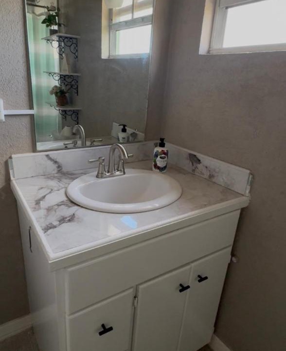 Black Rock Apartment | City Rental