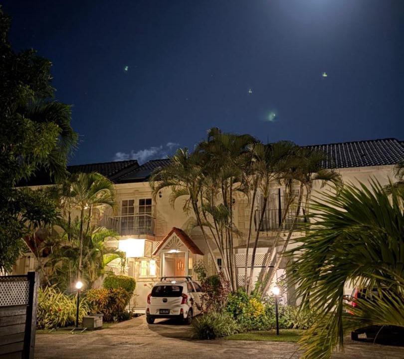 Porters House | Nanpa, Luxury Family Three Bed Villa, St James West coast, Private pool