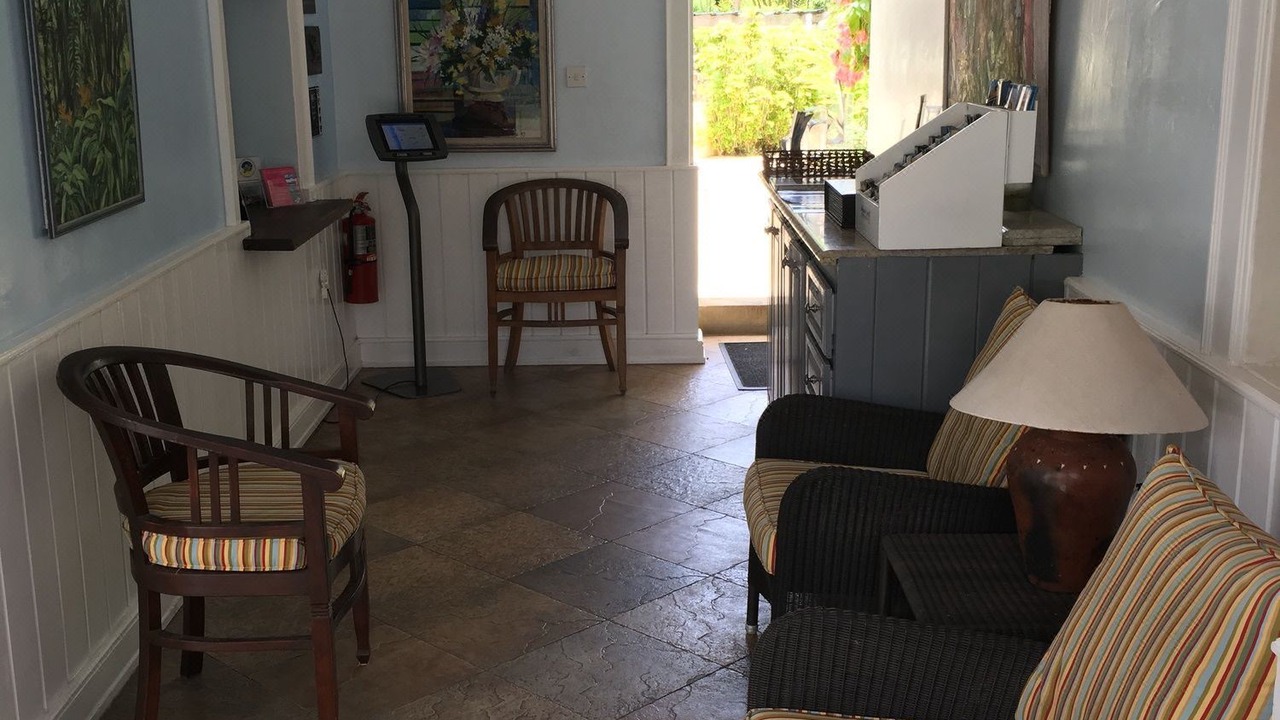Photo of Livingroom in Clinketts