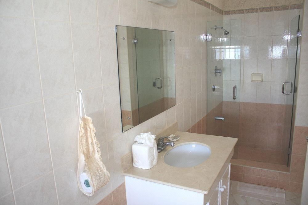 Photo of Bathroom in Checker Hall