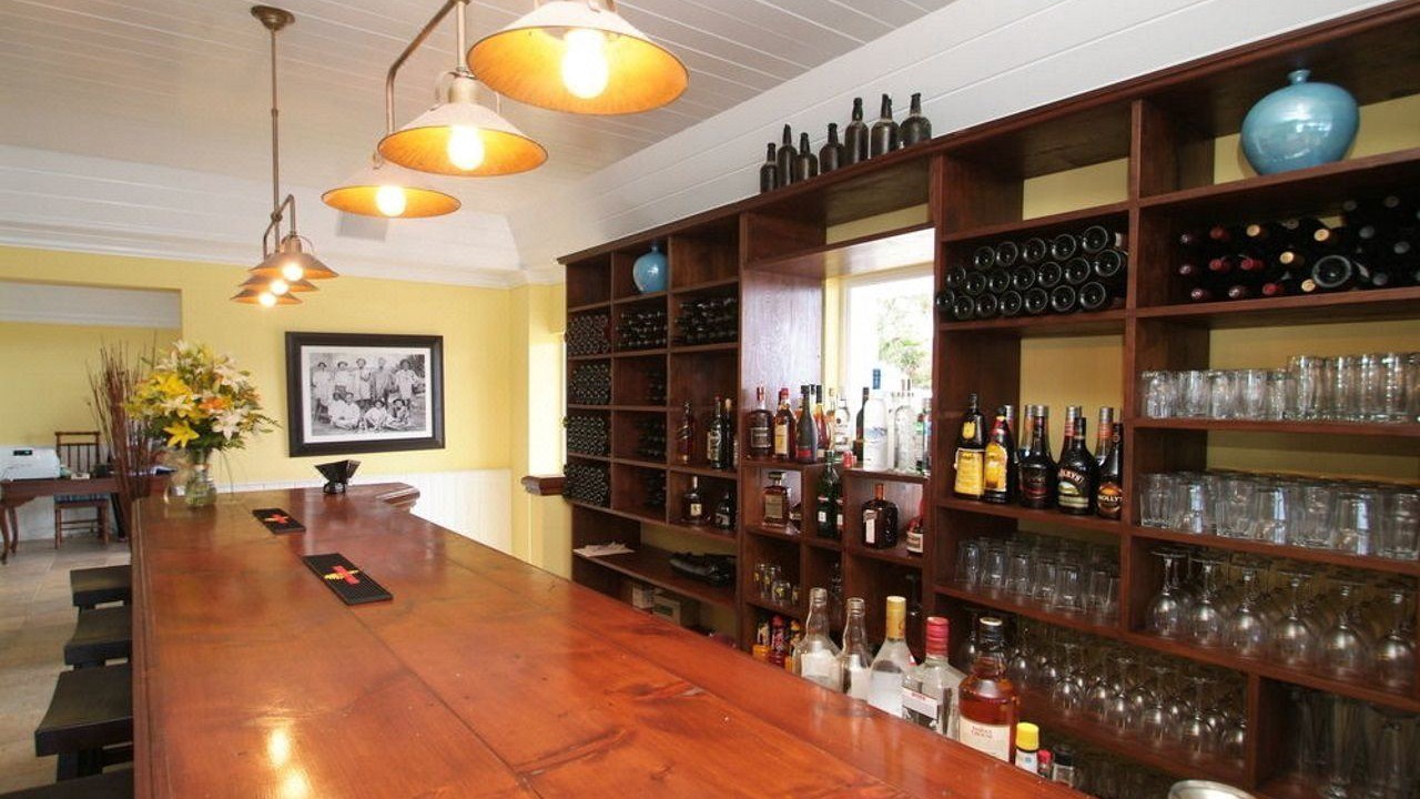 Photo of Livingroom in Bathsheba