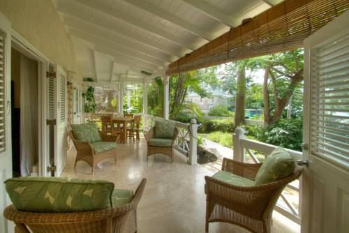 Photo of Patio Balcony in Clinketts