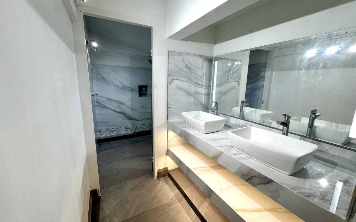 Photo of Bathroom in Bridgetown