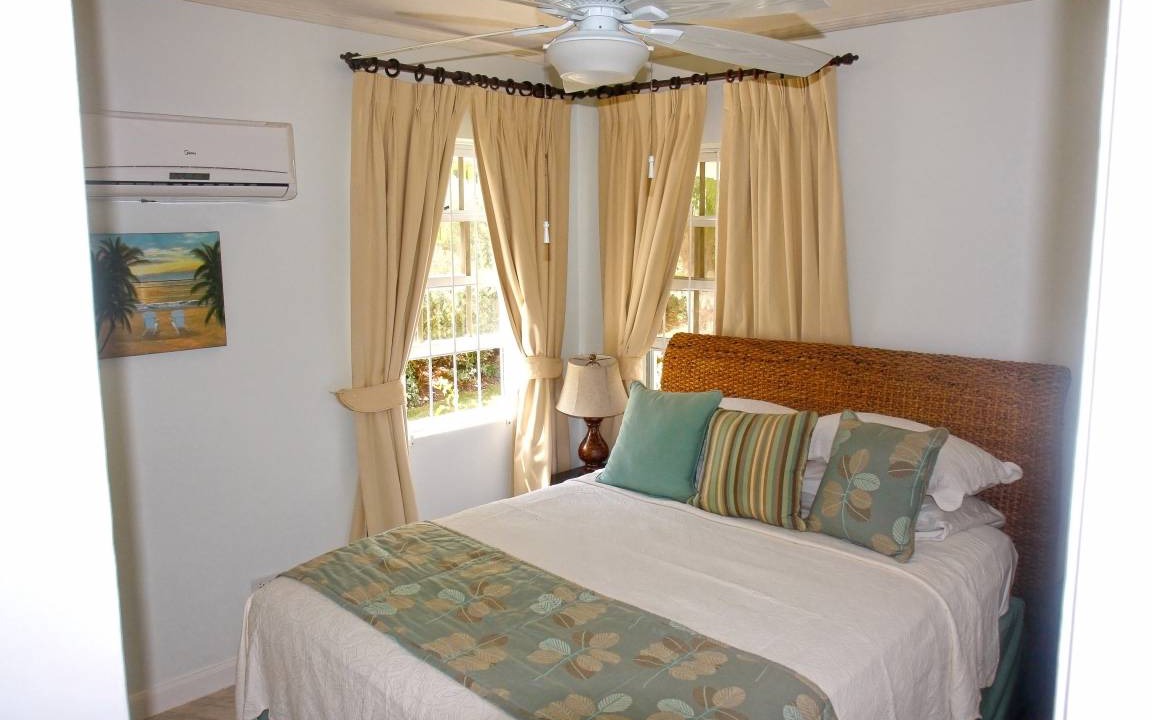 Photo of Bedroom in Silver Sands