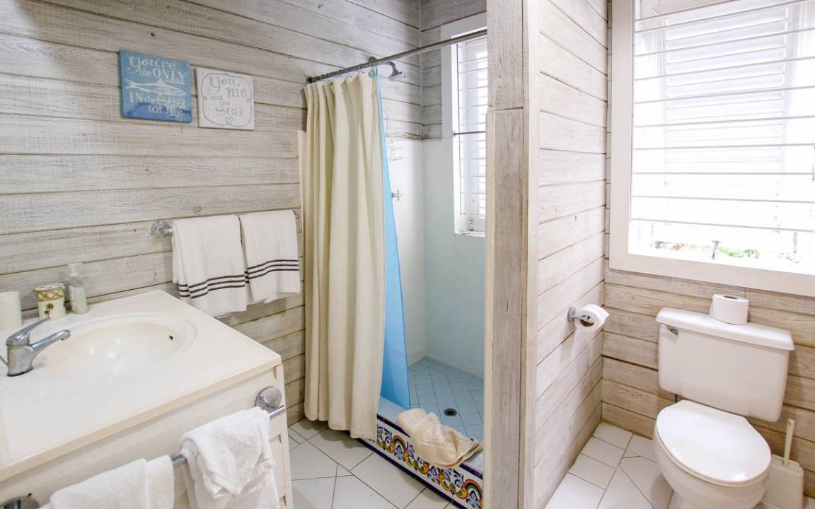 Photo of Bathroom in Merlin Bay