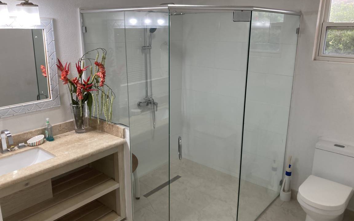 Photo of Bathroom in Seaview