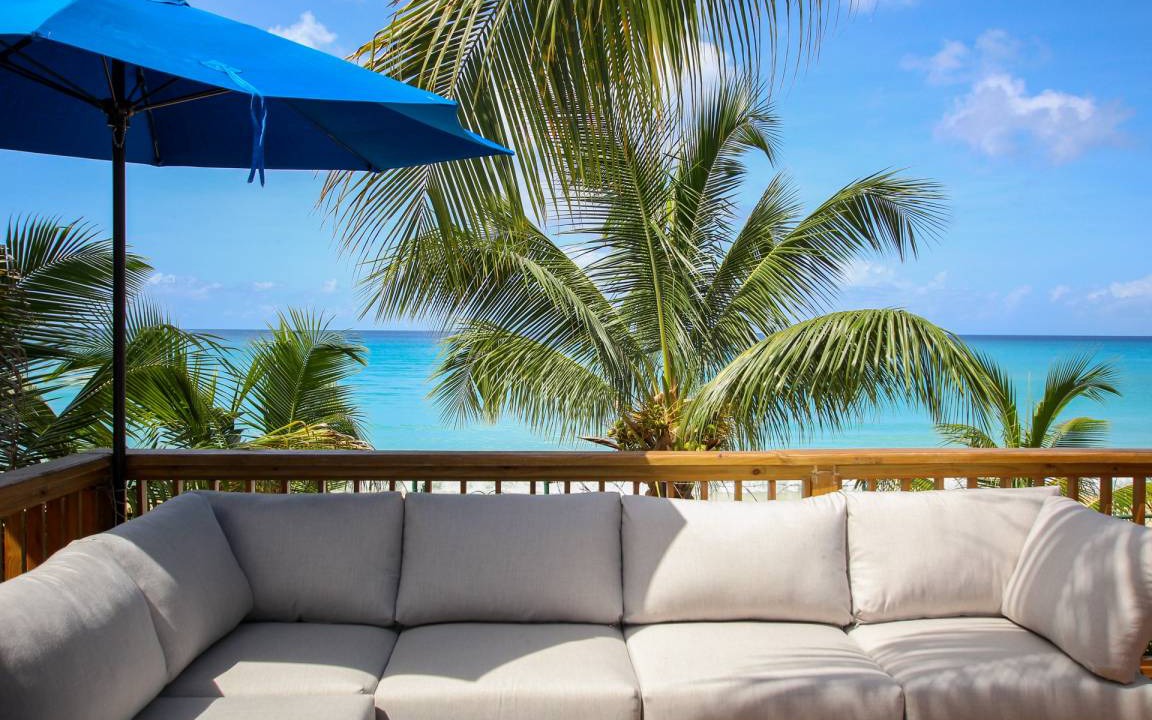 Photo of Patio Balcony in Reeds Bay