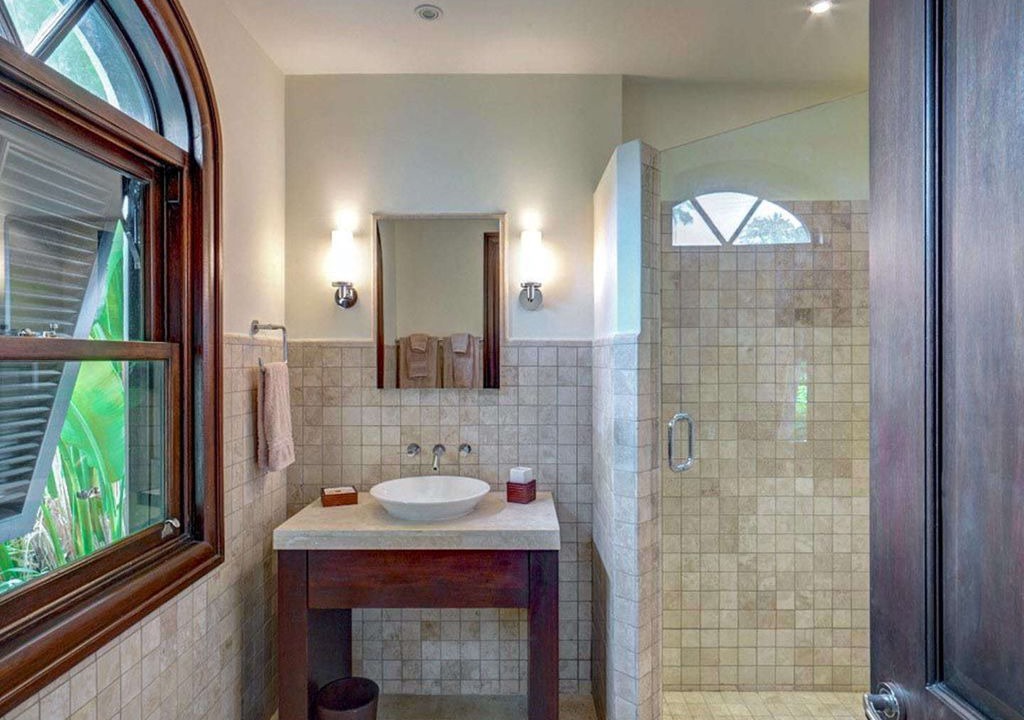 Photo of Bathroom in Durants