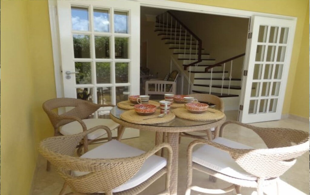 Photo of Livingroom in Fitts Village