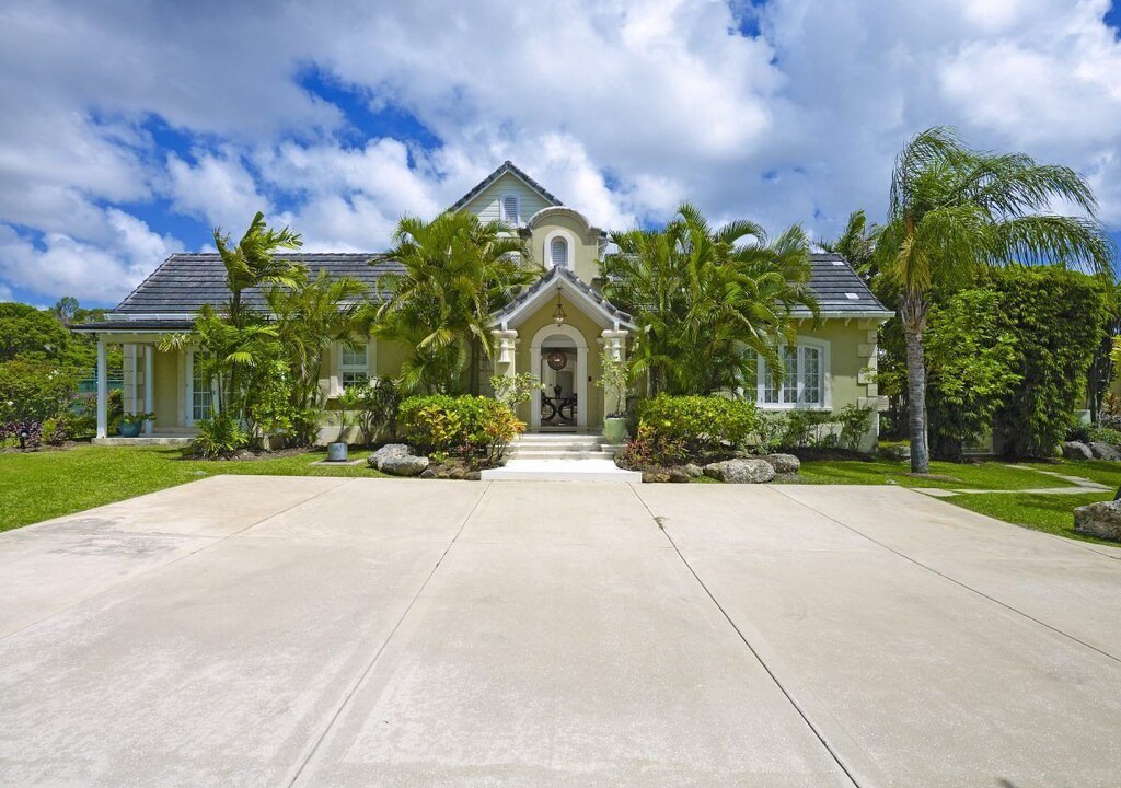 Photo of Buildings in Sandy Lane