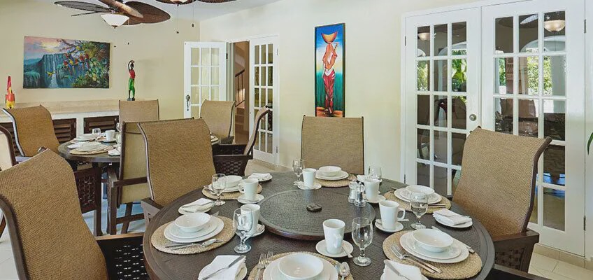 Photo of Livingroom in Halcyon Heights