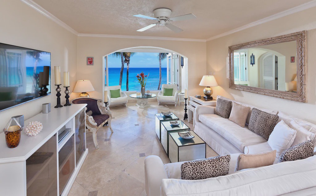 Photo of Livingroom in Reeds Bay