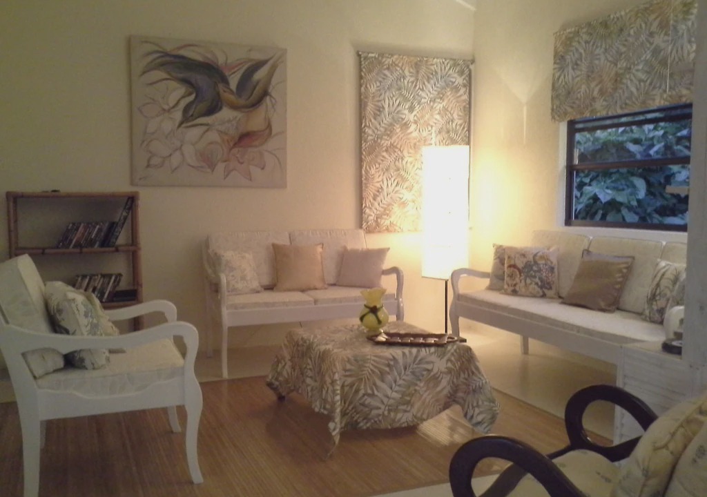 Photo of Livingroom in Weston