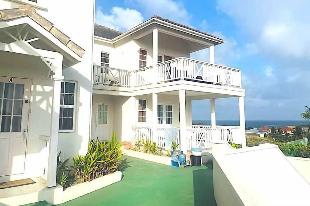 Photo of Patio Balcony in Atlantic Shores