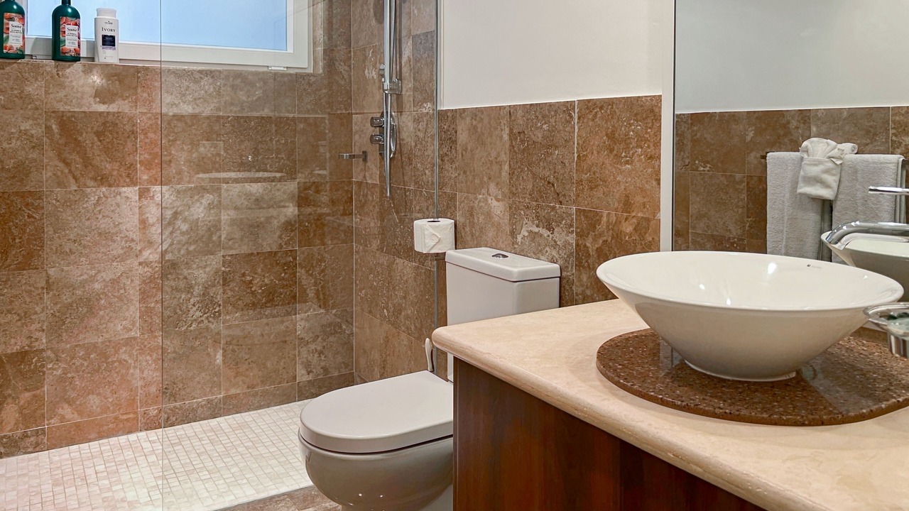 Photo of Bathroom in Gibbes