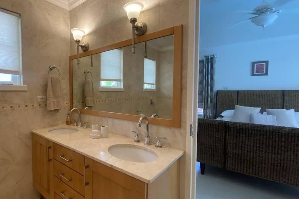 Photo of Bathroom in Sandy Lane