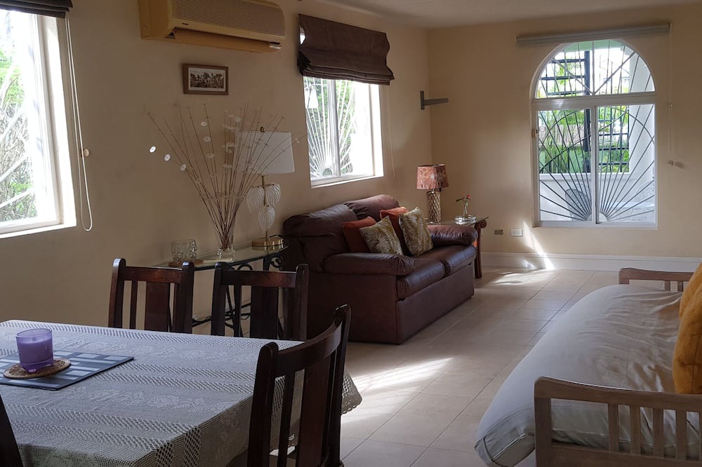 Photo of Livingroom in Brighton