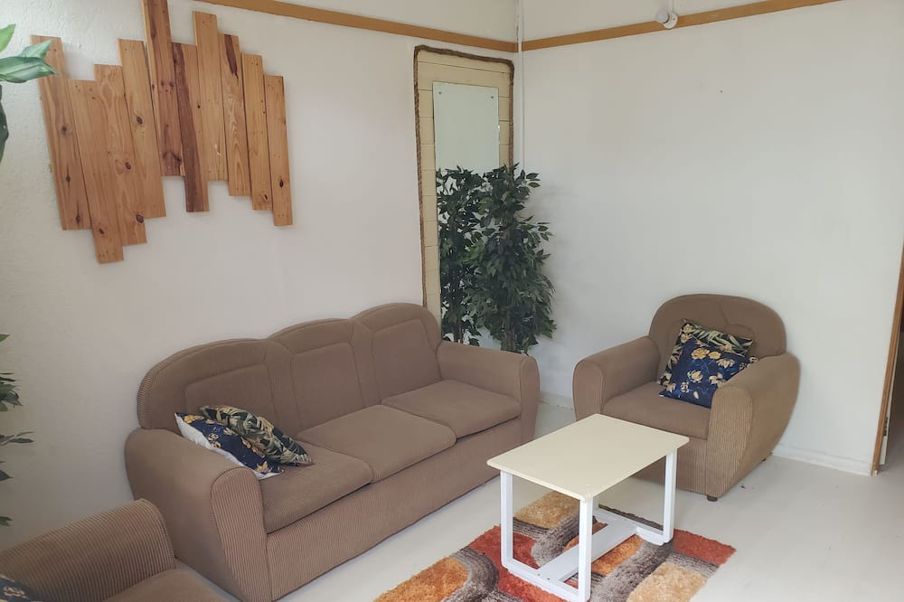 Photo of Livingroom in Merlin Bay