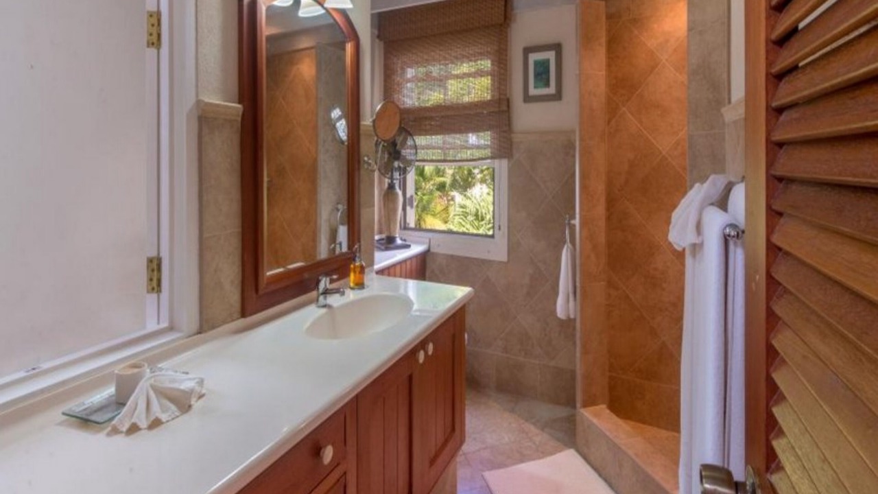 Photo of Bathroom in Gibbes