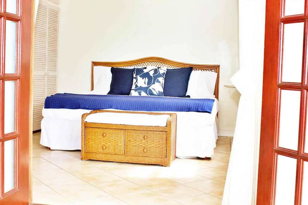 Photo of Bedroom in Gibbes