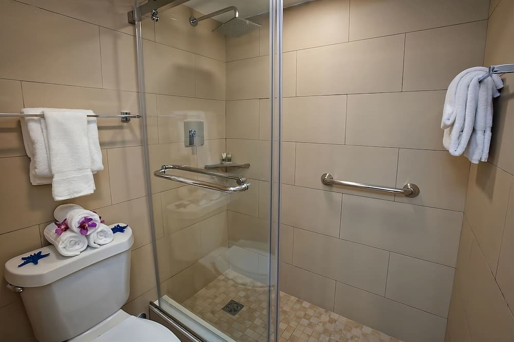 Photo of Bathroom in Saint Lawrence