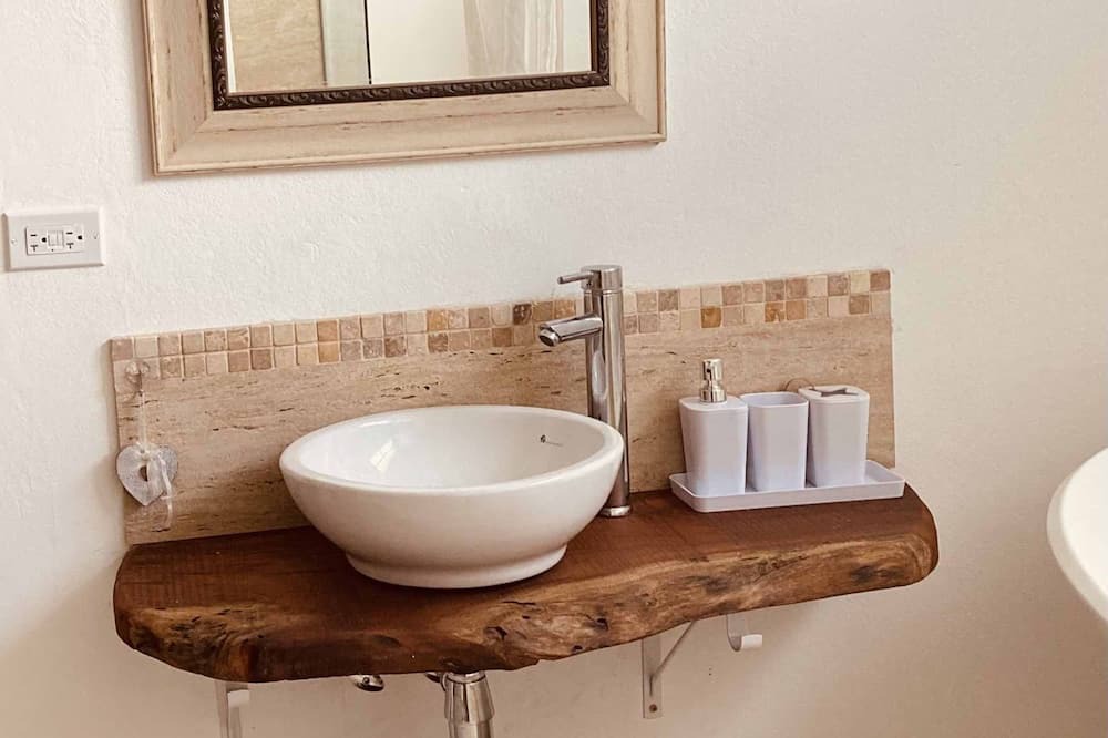 Photo of Bathroom in Mullins