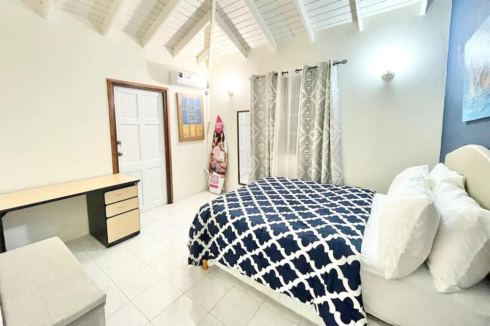 Photo of Bedroom in Wotton