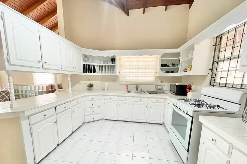 Photo of Kitchen in Wotton