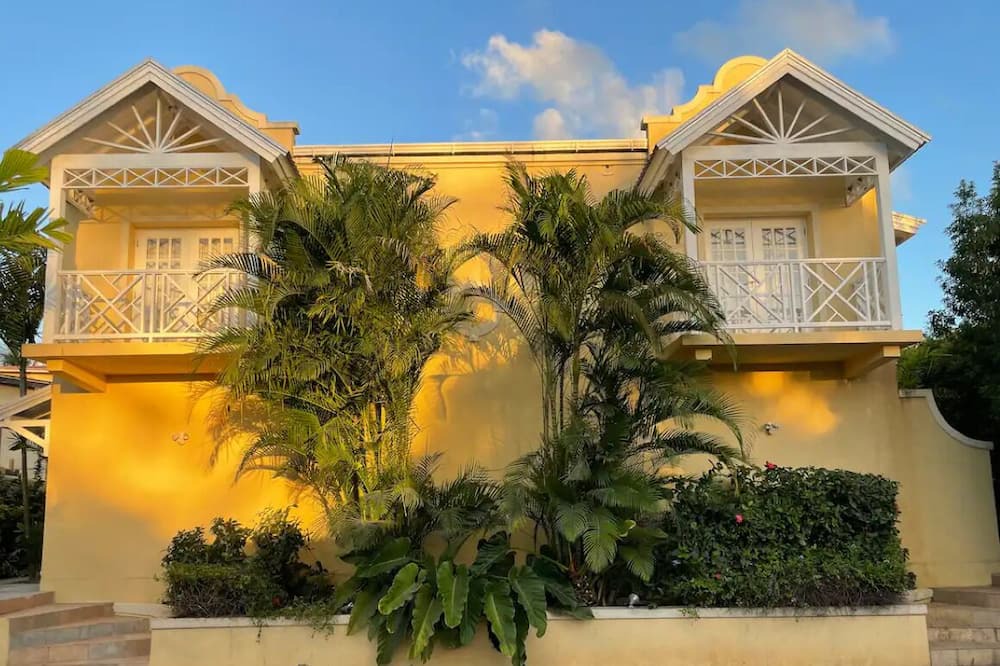 Photo of Outdoor in Fitts Village