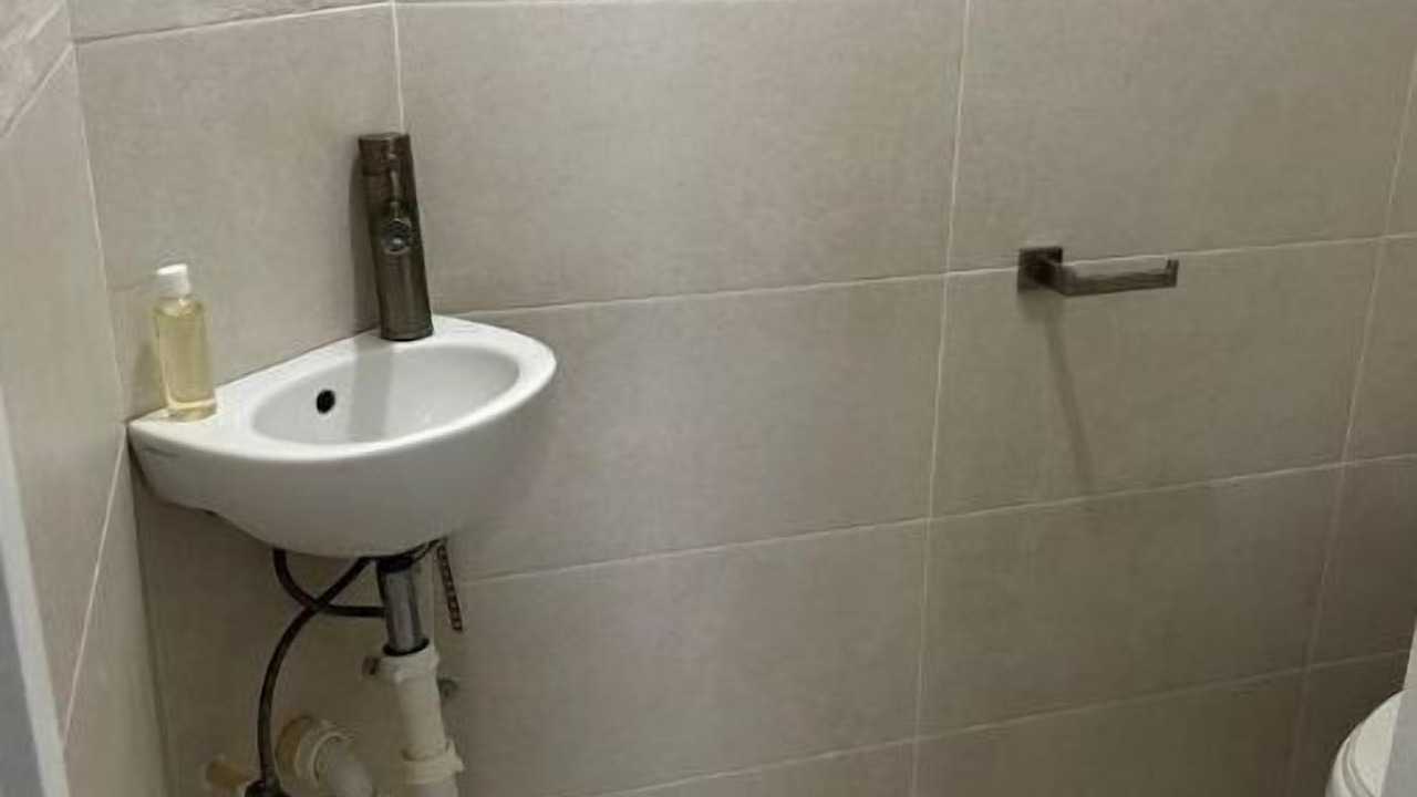 Photo of Bathroom in Rock Hall